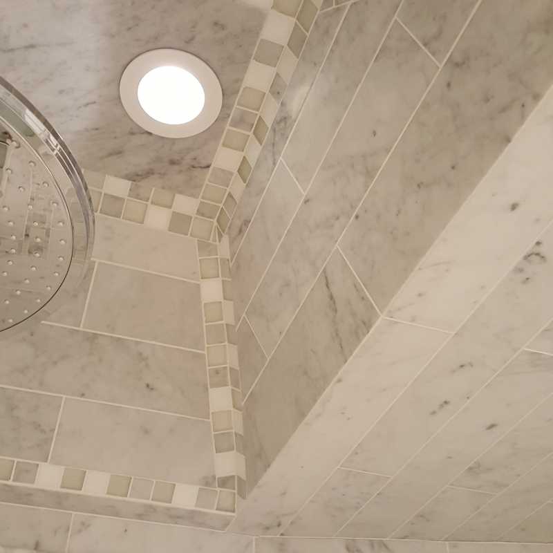 Tilery.bianco.carrara.showerceiling.detail.